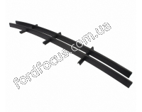 F1EZ17K945A lower grille - 1