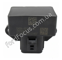 GA8Z9D370A fuel pump relay - 2