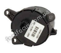 AM5Z9C888J button at helm - 2